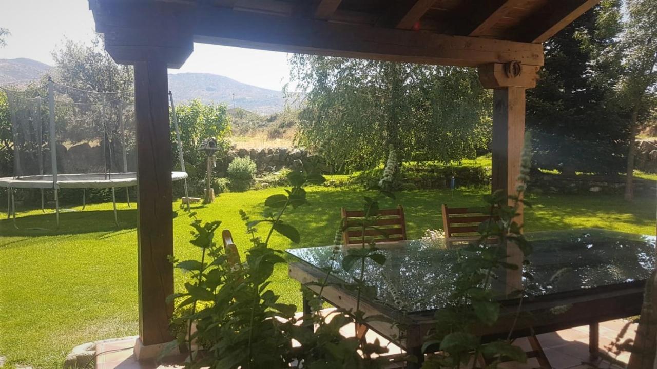 Otero de Herreros Preciosa Casa Lobos, Aislada E Independiente المظهر الخارجي الصورة